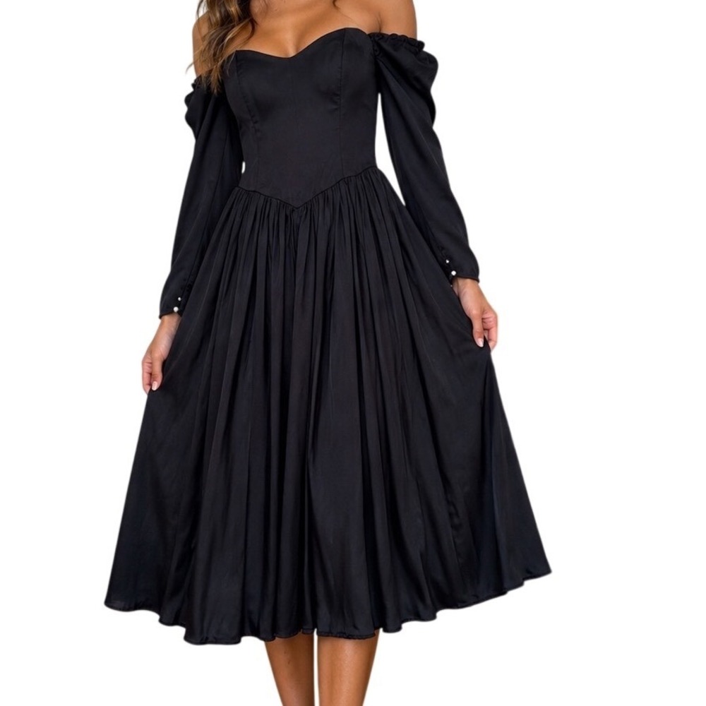 True Vintage‎ Black Evening Gown Drop Waist Off Shoulder Pearl Cuff Sweetheart